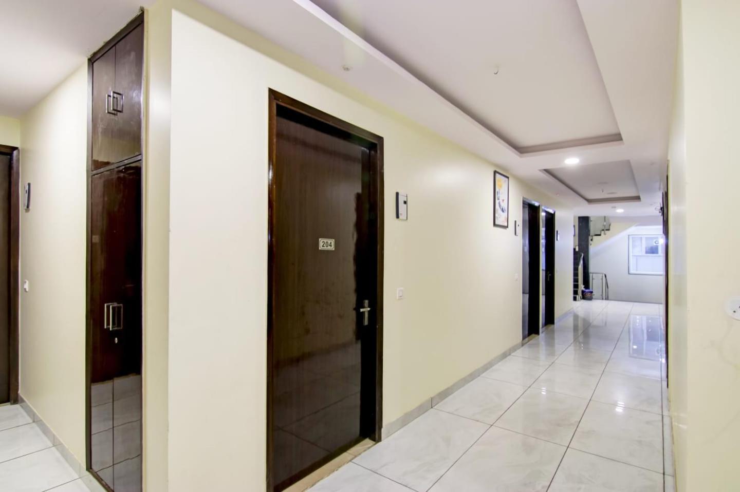 Hotel De Hocks Deluxe - New Delhi Railway Station Екстериор снимка